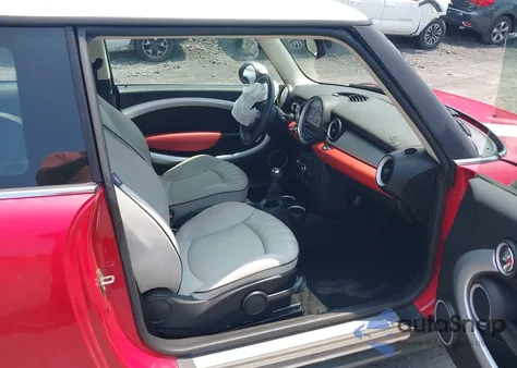 2013 Mini Hardtop Cooper из США, поврежденный, VIN WMWSU3C58DT371771